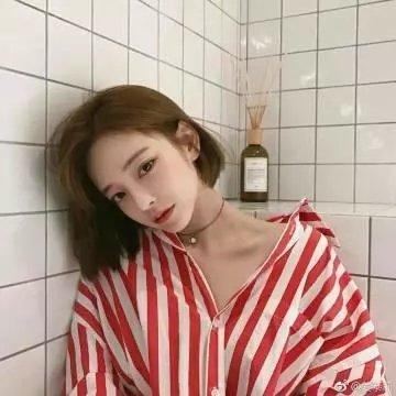 在下巴克